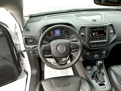 2023 Jeep Cherokee Altitude Lux