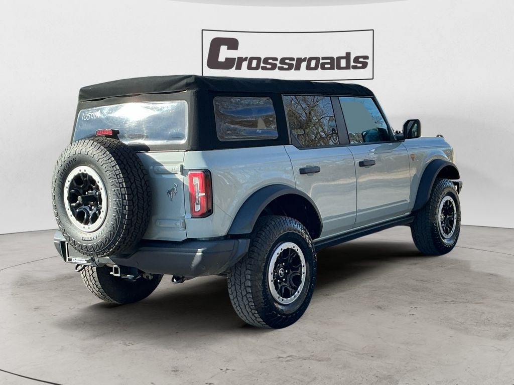 2021 Ford Bronco Base
