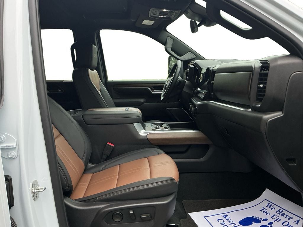 2026 Chevrolet Silverado 3500 HD High Country
