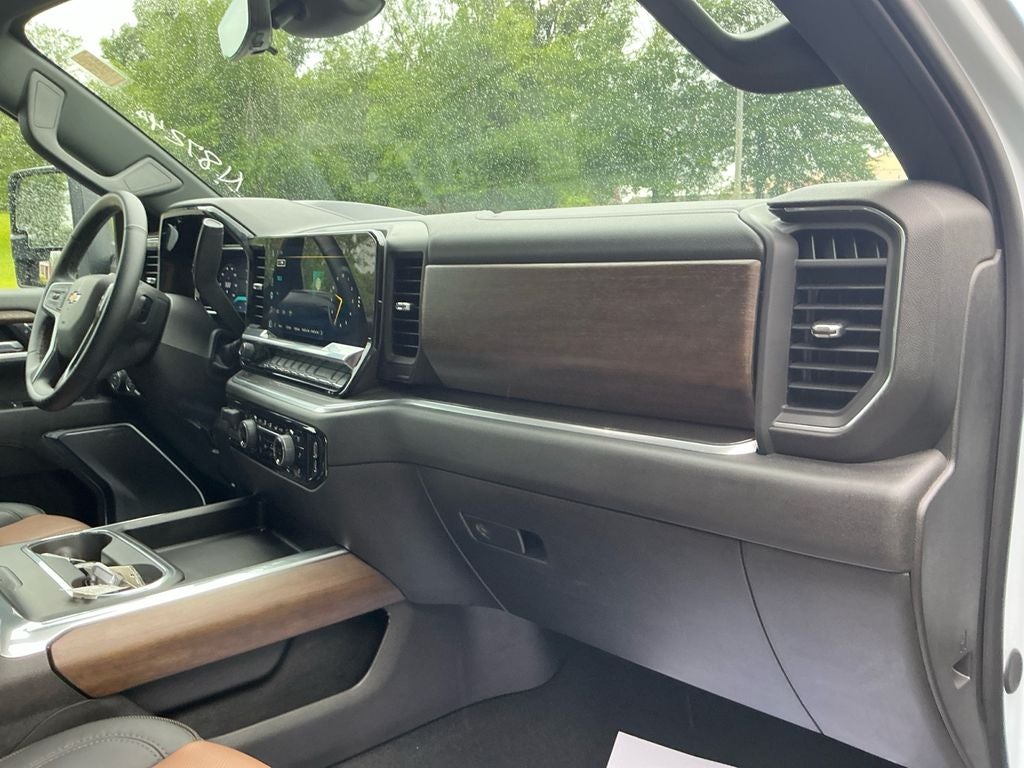 2026 Chevrolet Silverado 3500 HD High Country