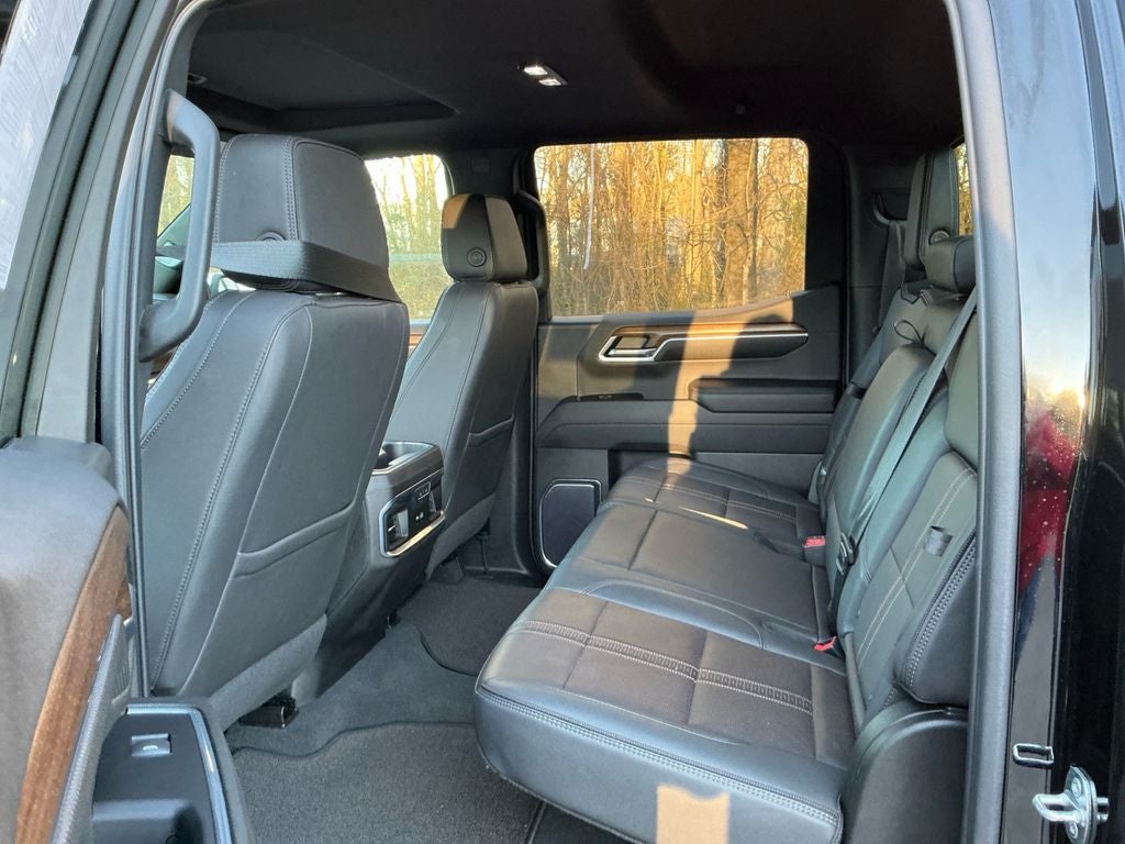 2022 Chevrolet Silverado 1500 High Country