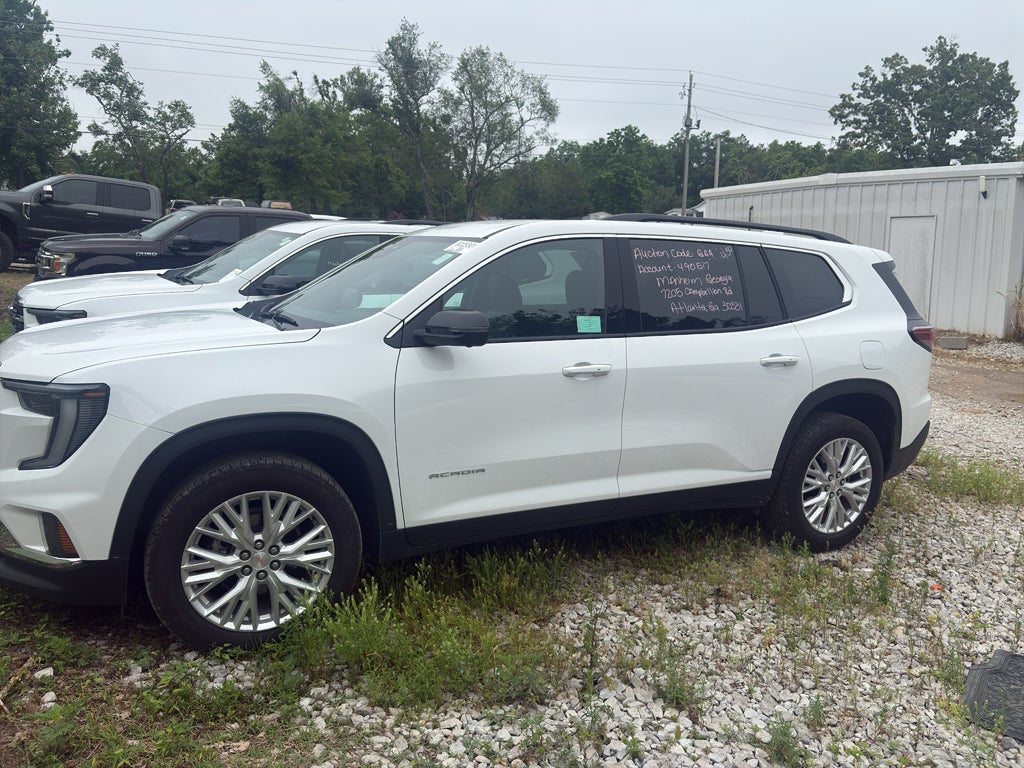 2026 GMC Acadia Elevation