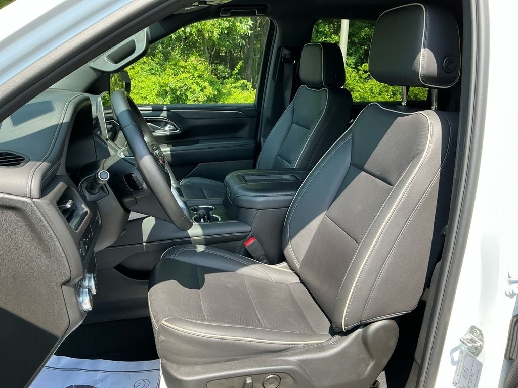 2024 GMC Yukon XL SLT