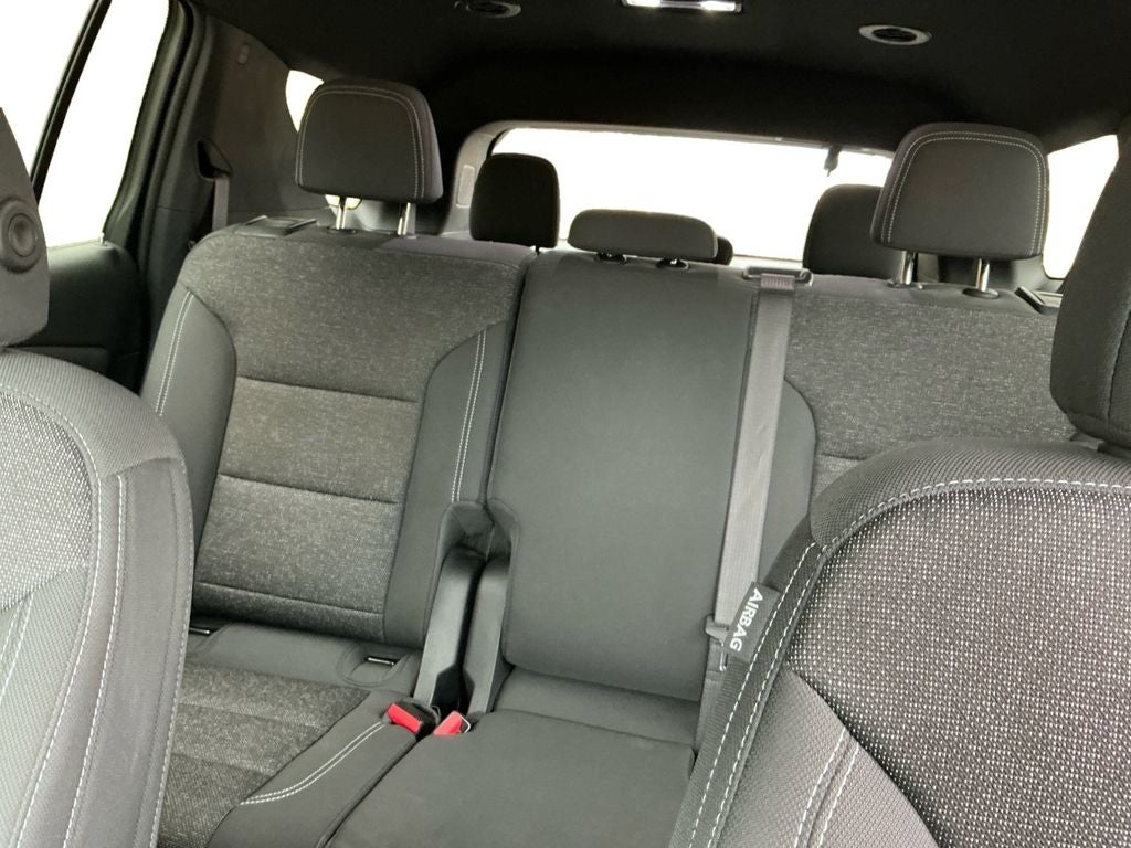 2024 Chevrolet Traverse LS