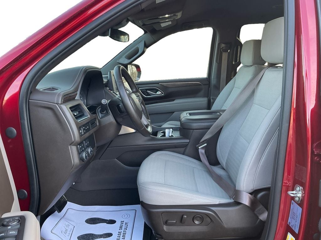 2023 Chevrolet Suburban LS