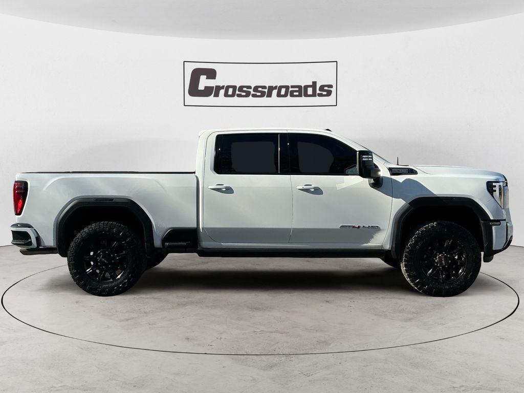 2025 GMC Sierra 2500 HD AT4