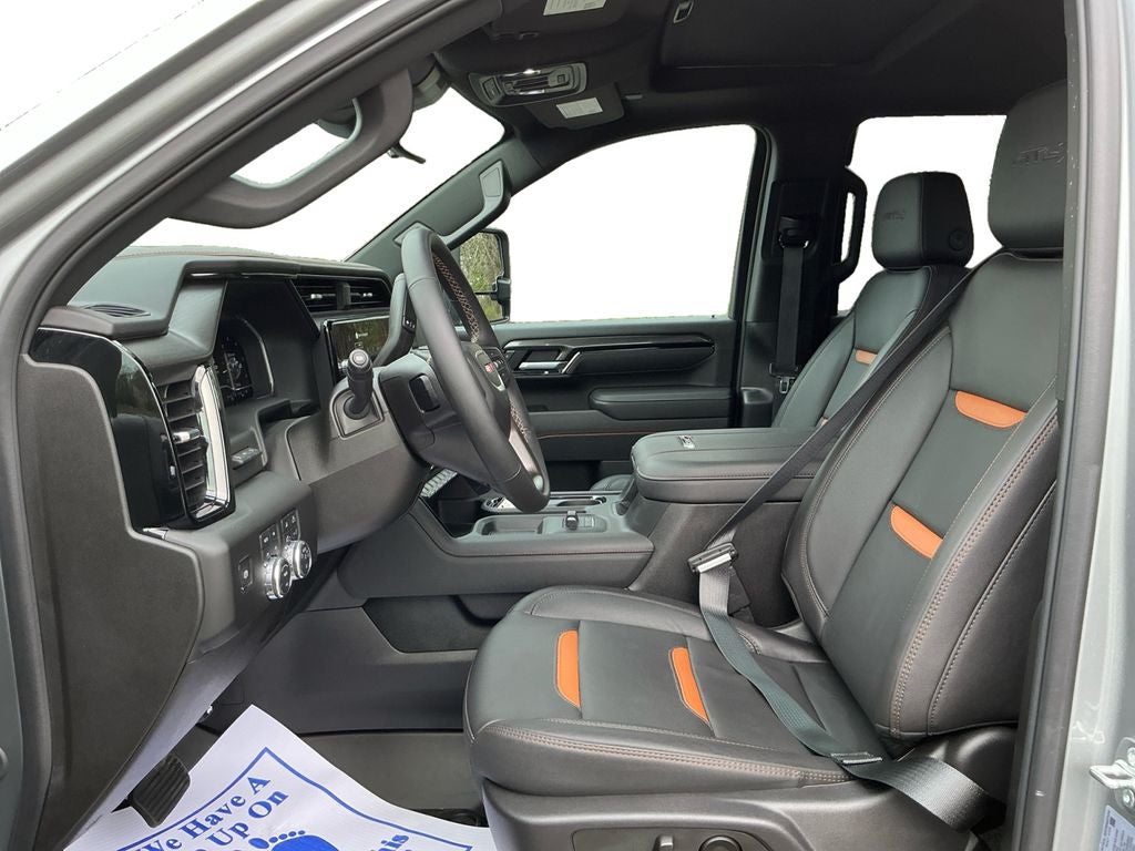 2025 GMC Sierra 2500 HD AT4