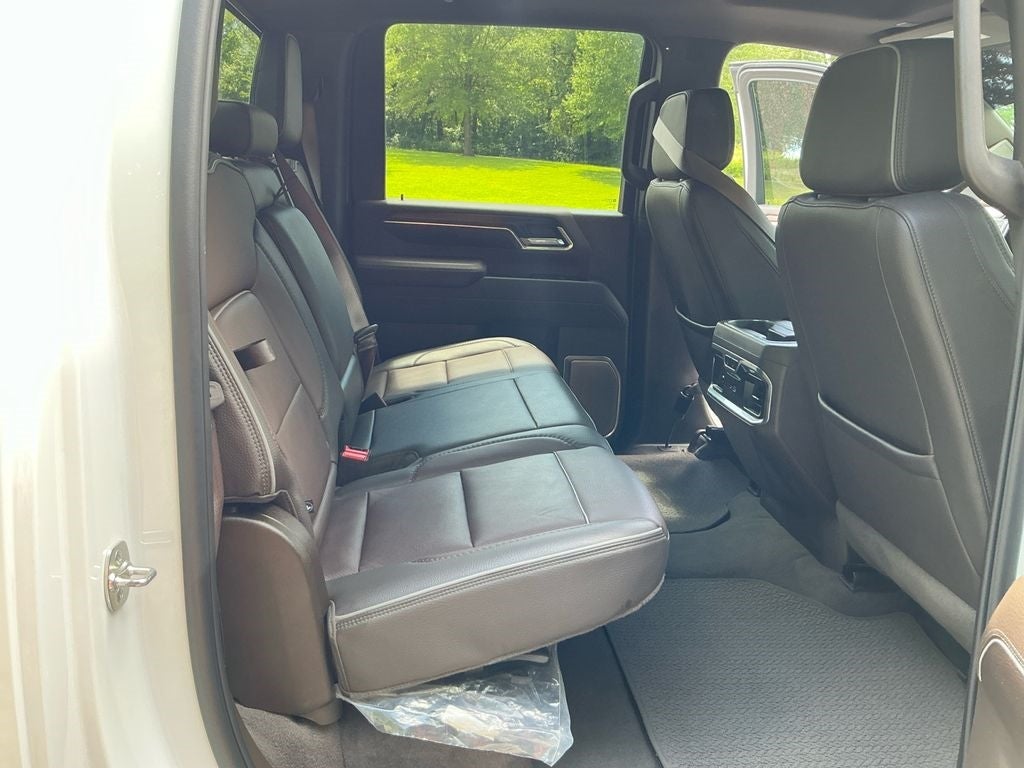 2025 GMC Sierra 3500 HD Denali DRW