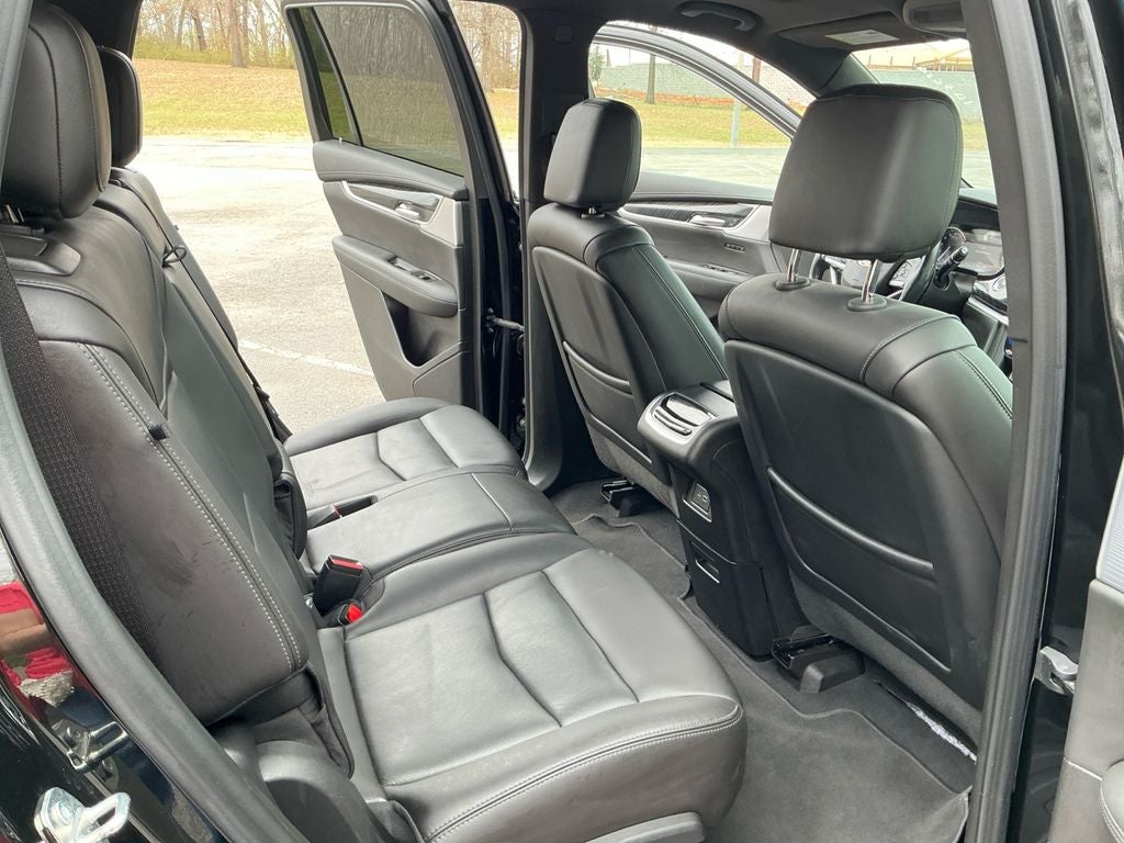 2023 Cadillac XT6 Premium Luxury