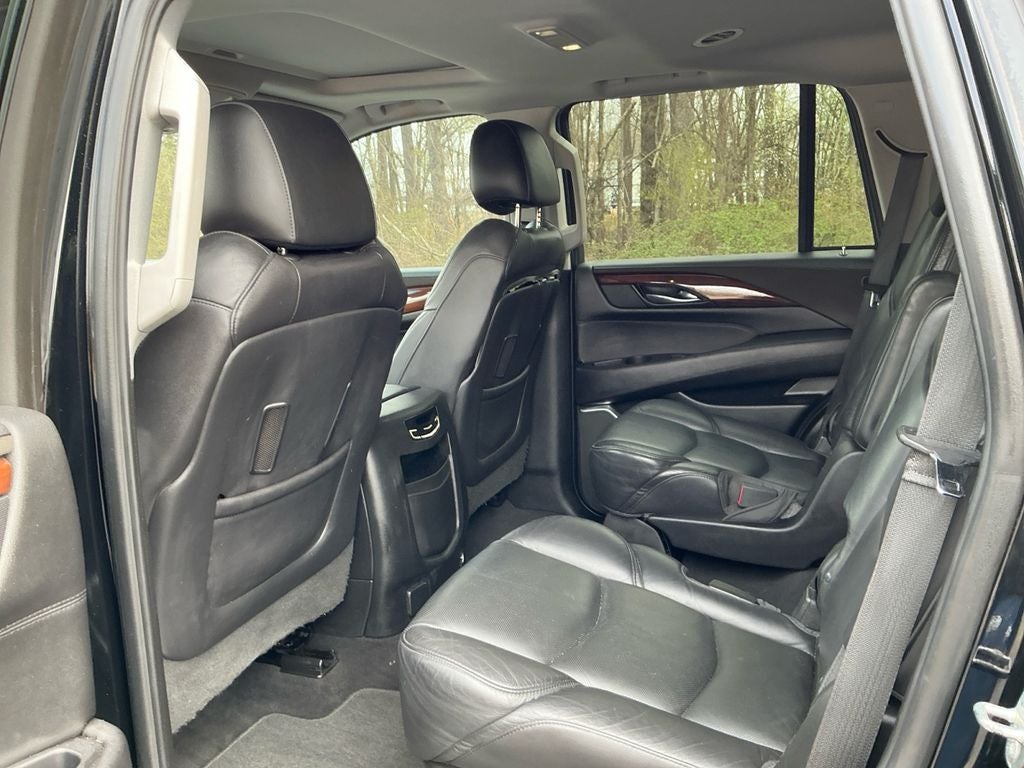 2019 Cadillac Escalade Luxury