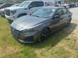 2025 Nissan Altima SR