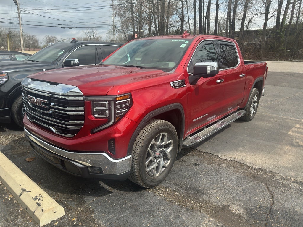 2025 GMC Sierra 1500 SLT