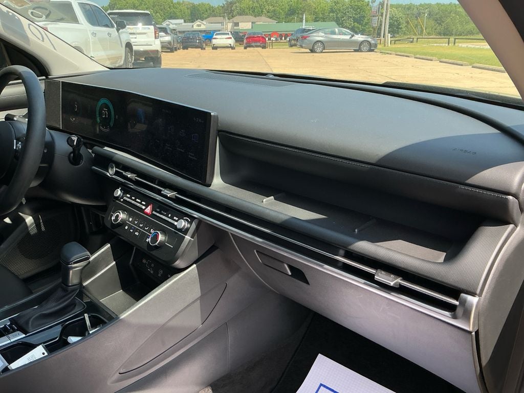 2025 Hyundai Tucson SE