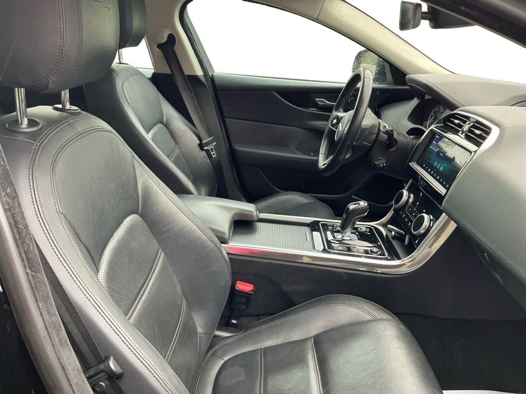 2020 Jaguar XE S